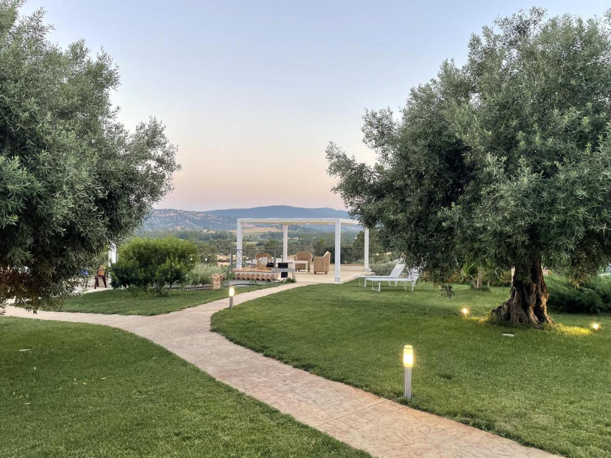 Hotel Essenza Di Mirto La Caletta Eksteriør billede